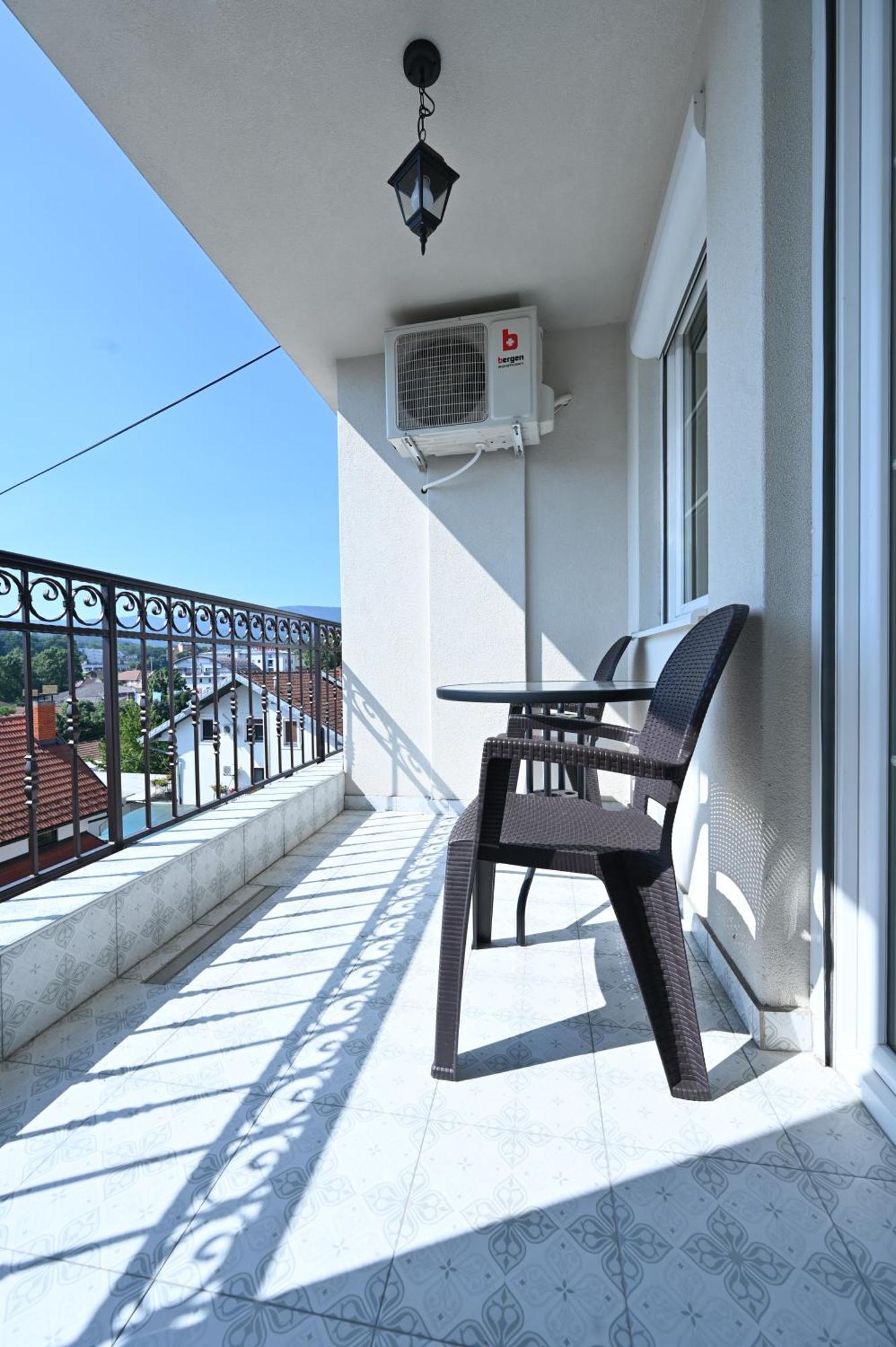 Smestaj Tea Sa Dva Bazena Vrnjačka Banja Dış mekan fotoğraf
